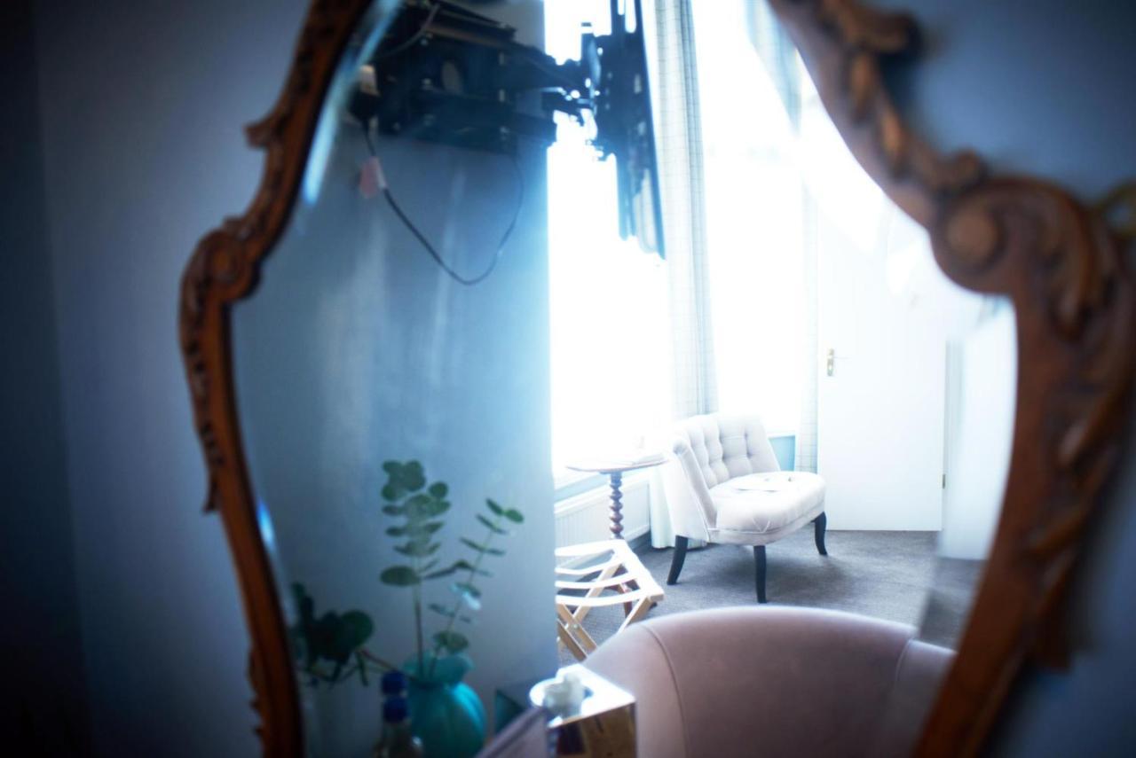 Embankment Hotel ベドフォード エクステリア 写真