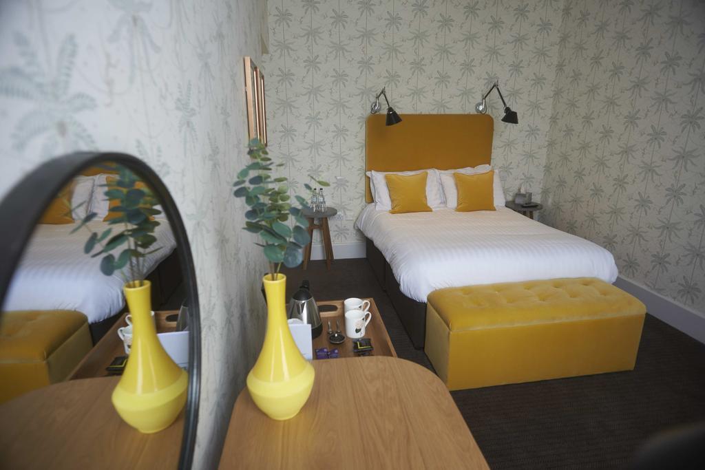 Embankment Hotel ベドフォード エクステリア 写真